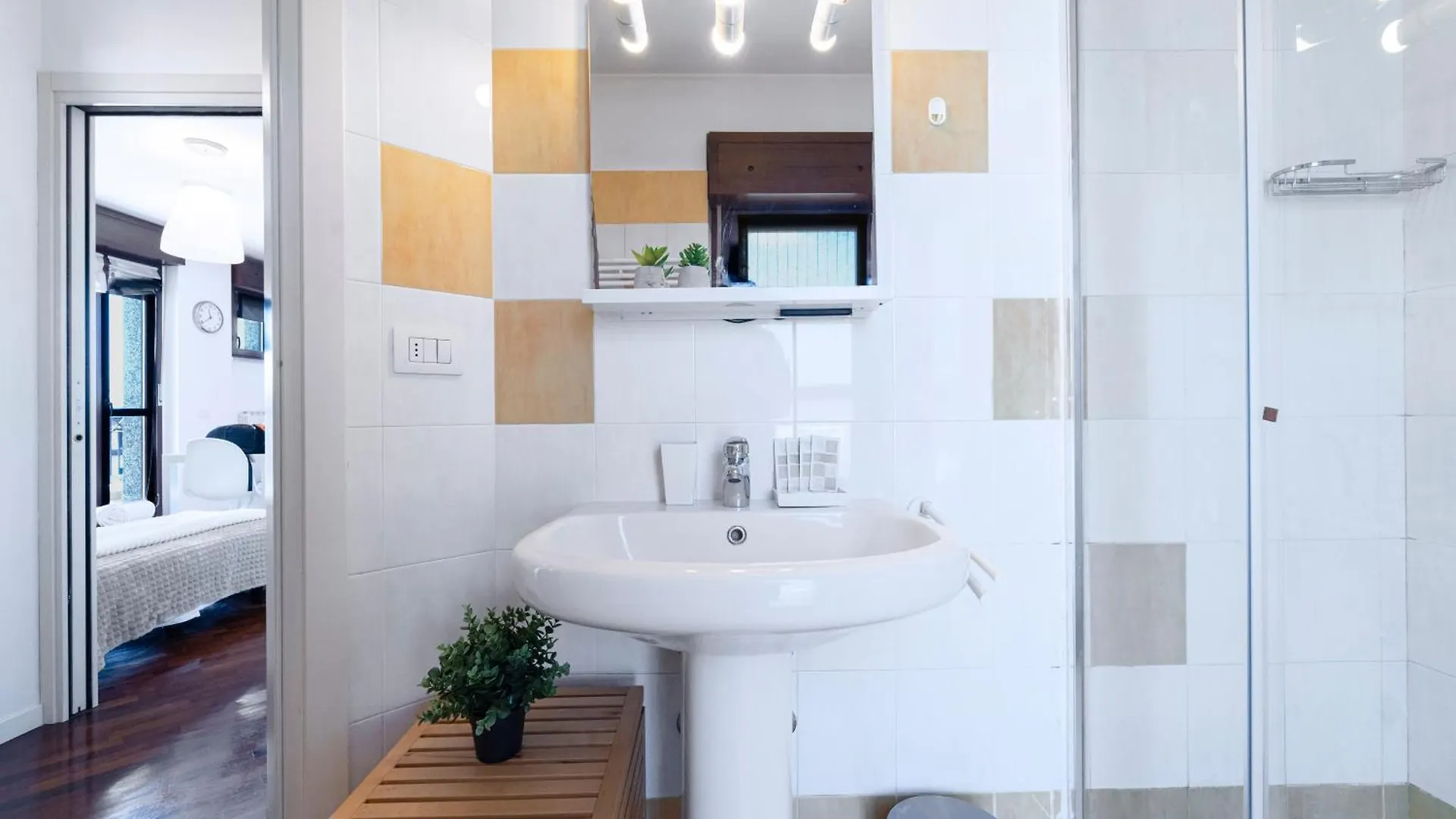 Luxury Apartment - Casoretto 36 Milan 0*,  Italy